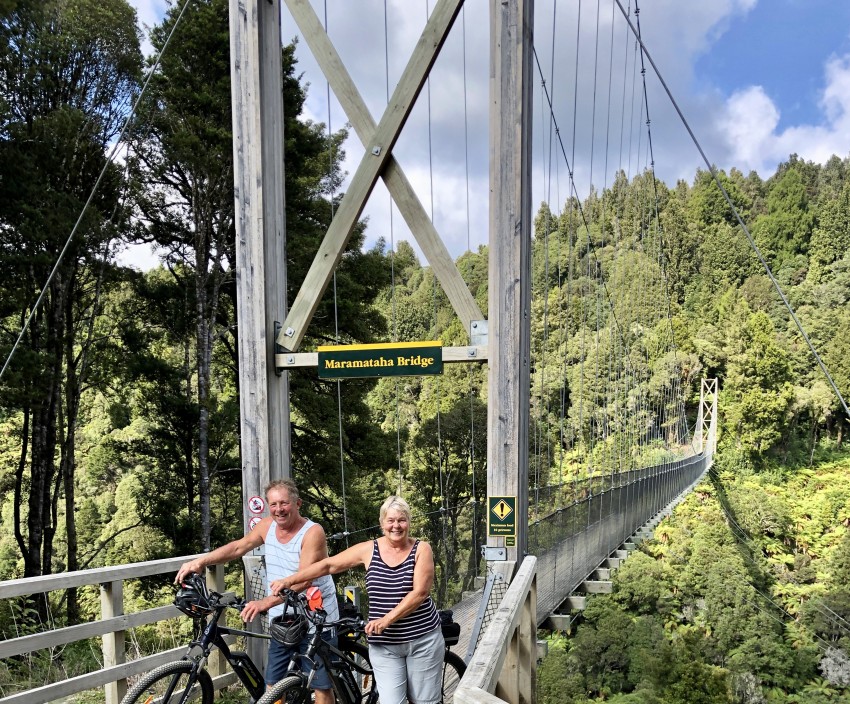 13A6C56F B863 4903 9C21 61BF1E3B782A